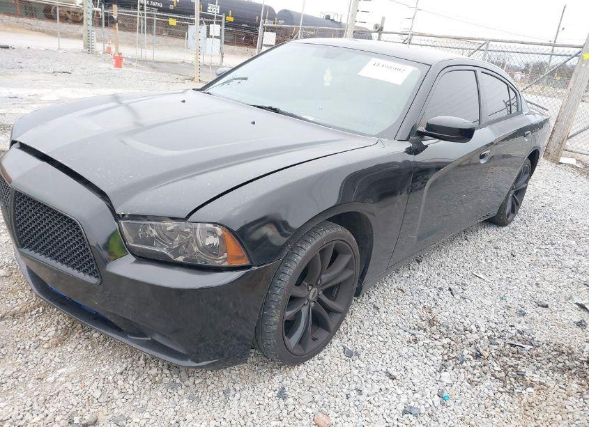 Photo 2 of 2014 Dodge Charger SE (VIN 2C3CDXBG0EH189048)