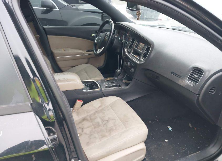 Photo 5 of 2014 Dodge Charger SE (VIN 2C3CDXBG0EH189048)