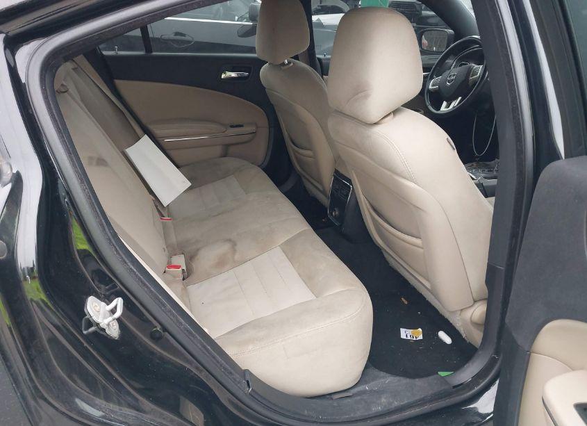 Photo 8 of 2014 Dodge Charger SE (VIN 2C3CDXBG0EH189048)