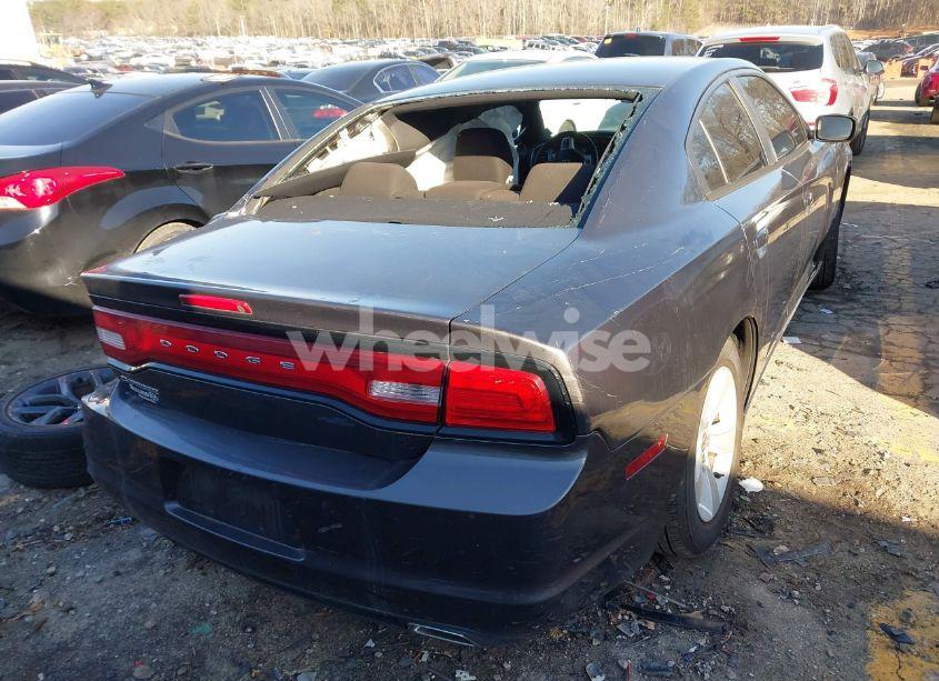 Photo 4 of 2014 Dodge Charger SE (VIN 2C3CDXBG0EH198543)