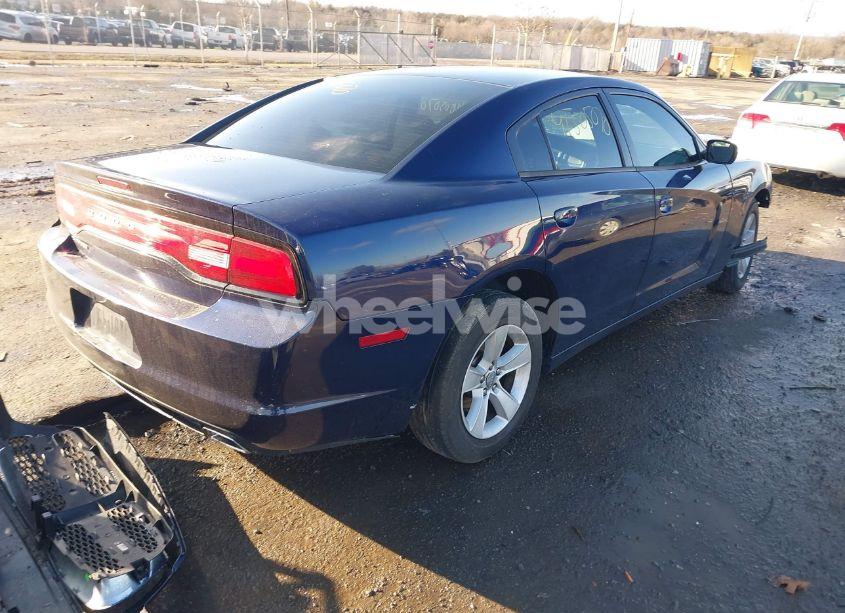 Photo 4 of 2014 Dodge Charger SE (VIN 2C3CDXBG0EH314145)