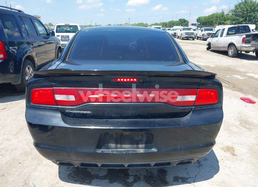 Photo 17 of 2014 Dodge Charger SE (VIN 2C3CDXBG0EH315084)