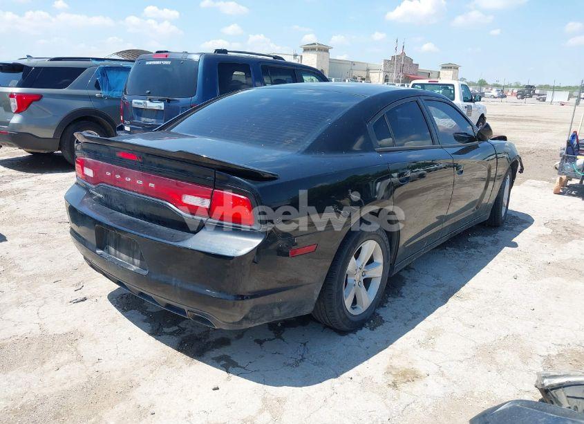 Photo 4 of 2014 Dodge Charger SE (VIN 2C3CDXBG0EH315084)