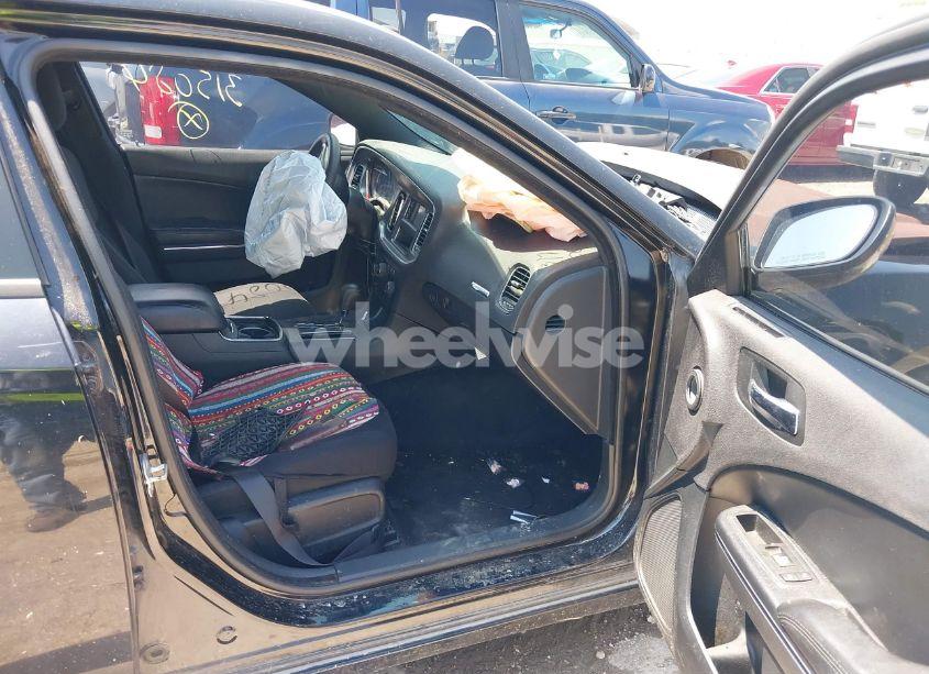 Photo 5 of 2014 Dodge Charger SE (VIN 2C3CDXBG0EH315084)