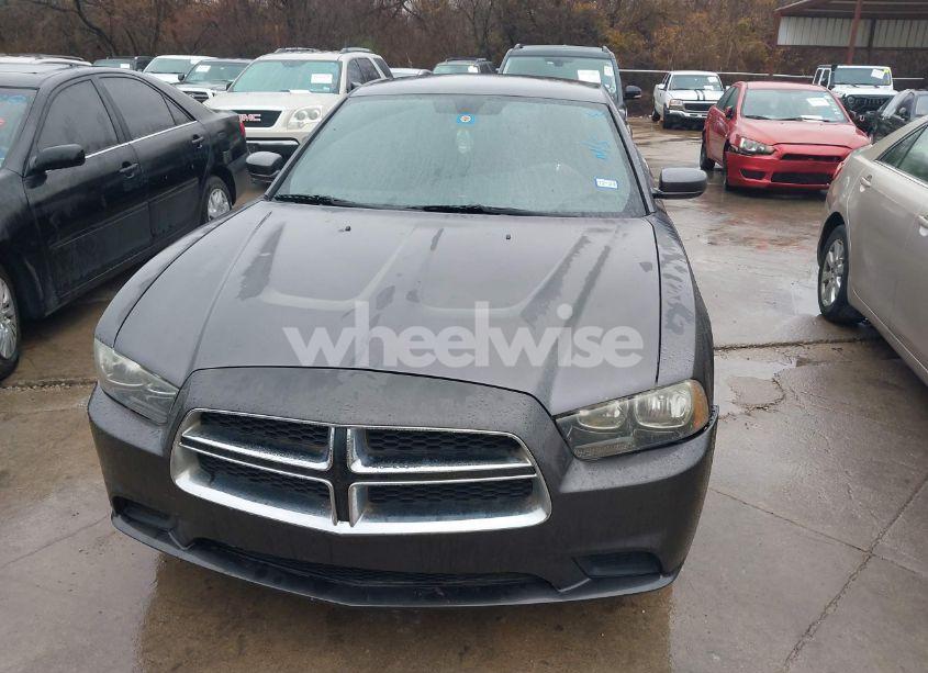 Photo 12 of 2014 Dodge Charger SE (VIN 2C3CDXBG0EH321757)