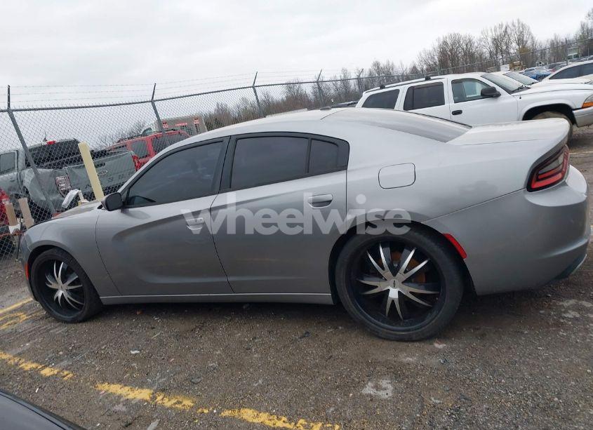 Photo 14 of 2015 Dodge Charger SE (VIN 2C3CDXBG0FH717057)