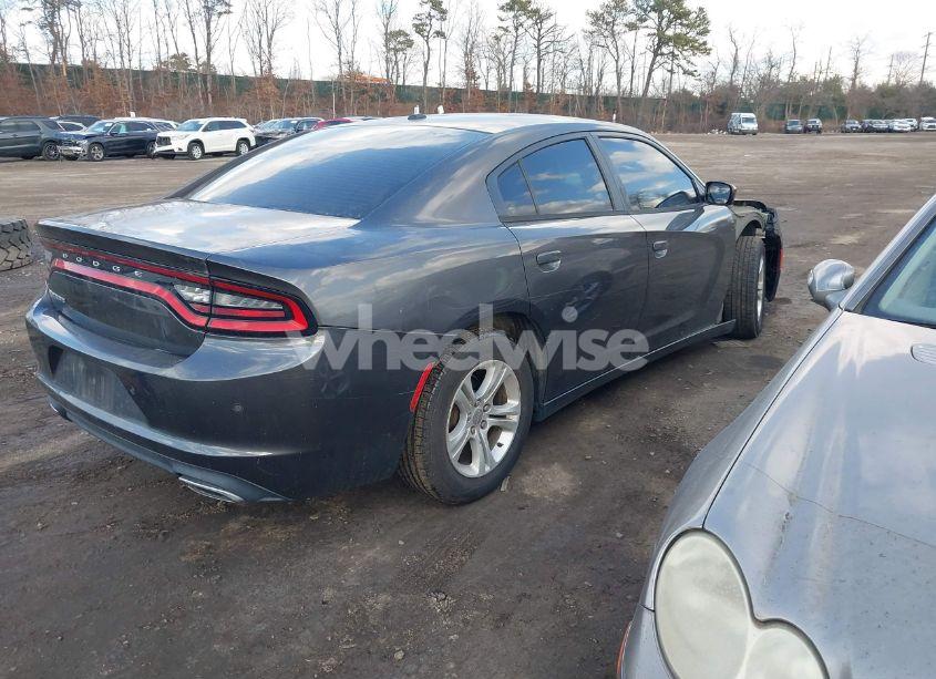 Photo 4 of 2015 Dodge Charger SE (VIN 2C3CDXBG0FH751757)