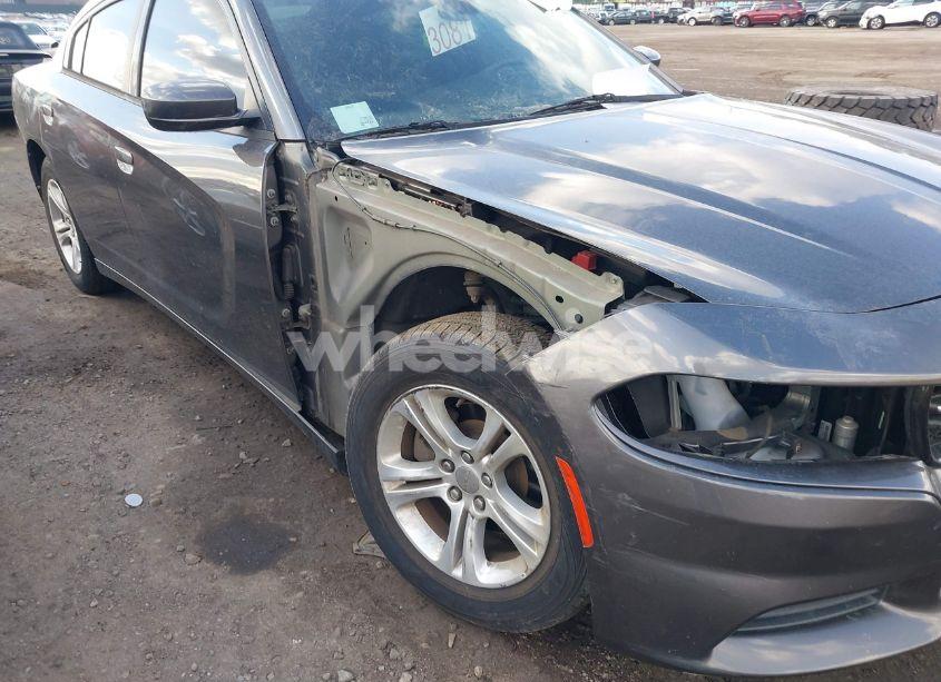 Photo 6 of 2015 Dodge Charger SE (VIN 2C3CDXBG0FH751757)