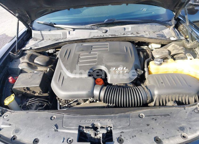 Photo 10 of 2015 Dodge Charger SE (VIN 2C3CDXBG0FH762144)