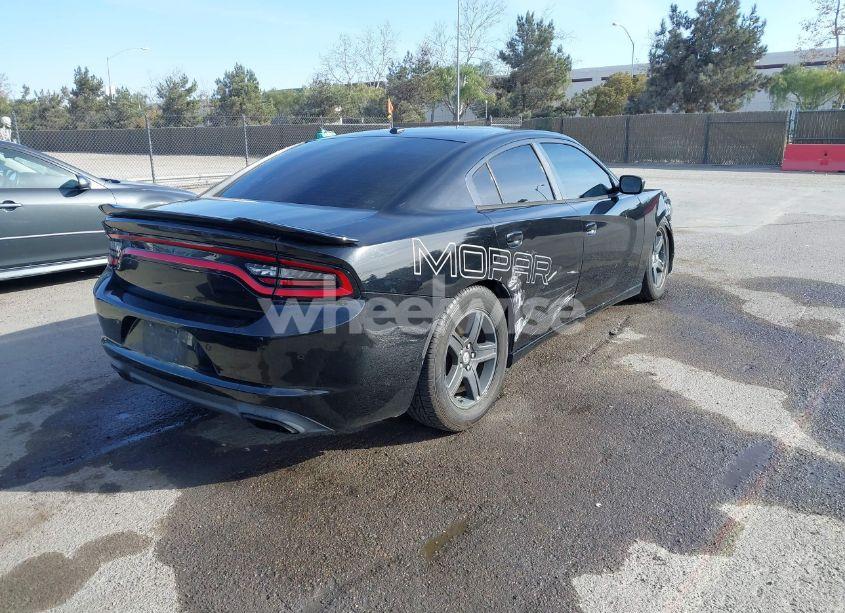 Photo 4 of 2015 Dodge Charger SE (VIN 2C3CDXBG0FH762144)
