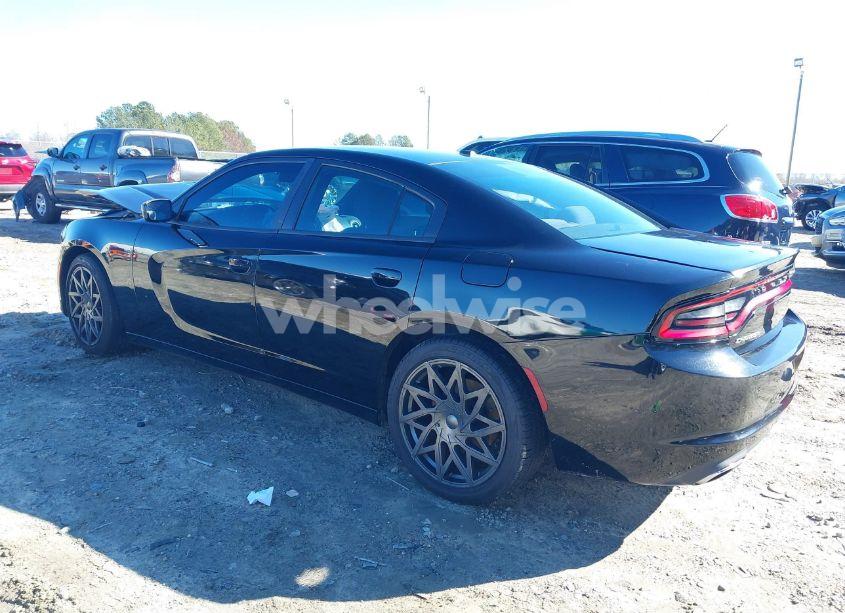 Photo 3 of 2015 Dodge Charger SE (VIN 2C3CDXBG0FH778019)
