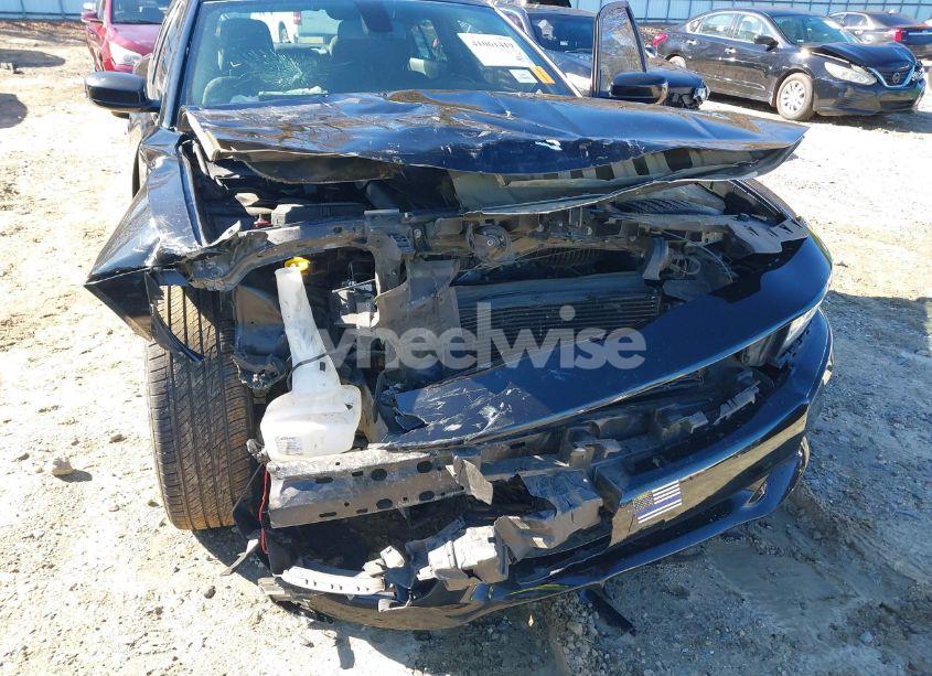 Photo 6 of 2015 Dodge Charger SE (VIN 2C3CDXBG0FH778019)