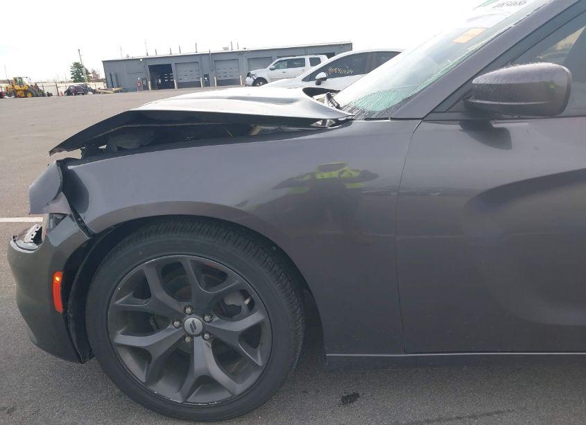 Photo 12 of 2015 Dodge Charger SE (VIN 2C3CDXBG0FH858842)