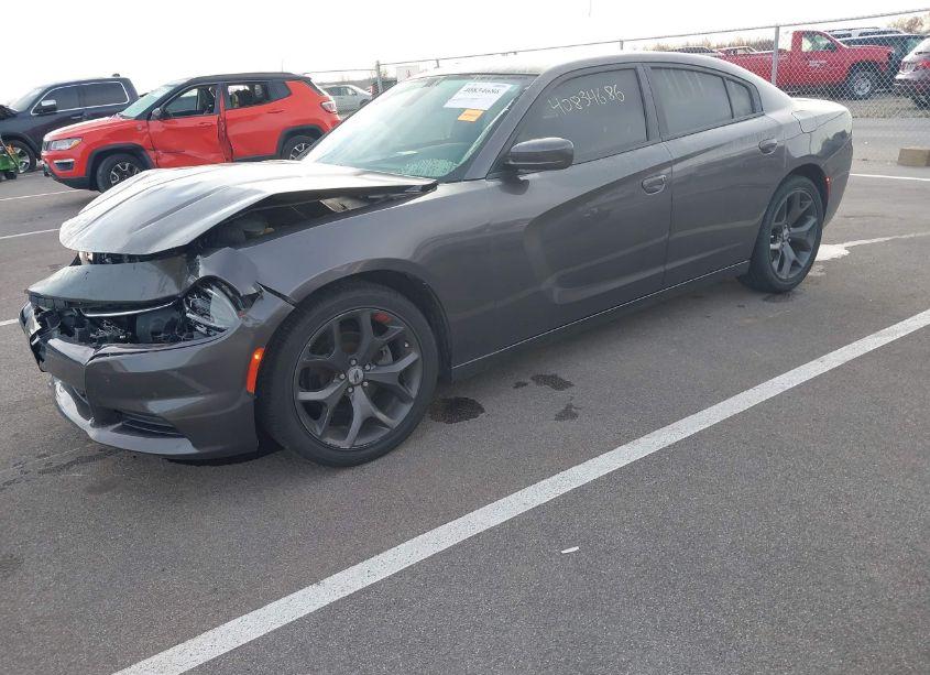 Photo 2 of 2015 Dodge Charger SE (VIN 2C3CDXBG0FH858842)