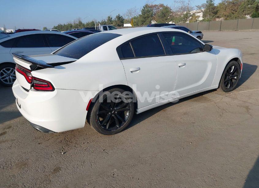 Photo 4 of 2017 Dodge Charger SE RWD (VIN 2C3CDXBG0HH505214)