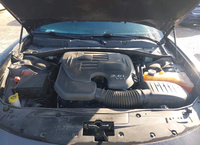 Photo 10 of 2017 Dodge Charger SE RWD (VIN 2C3CDXBG0HH585274)