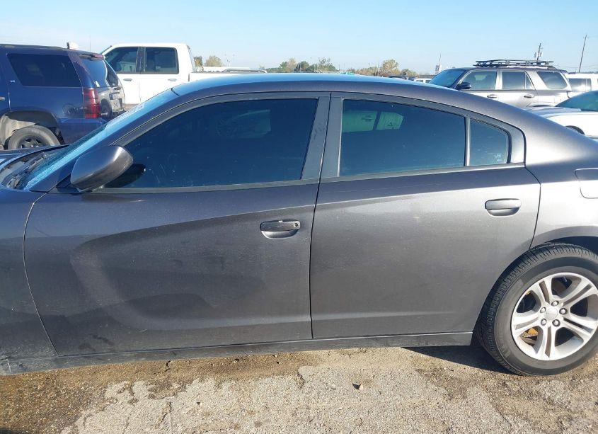 Photo 14 of 2017 Dodge Charger SE RWD (VIN 2C3CDXBG0HH585274)