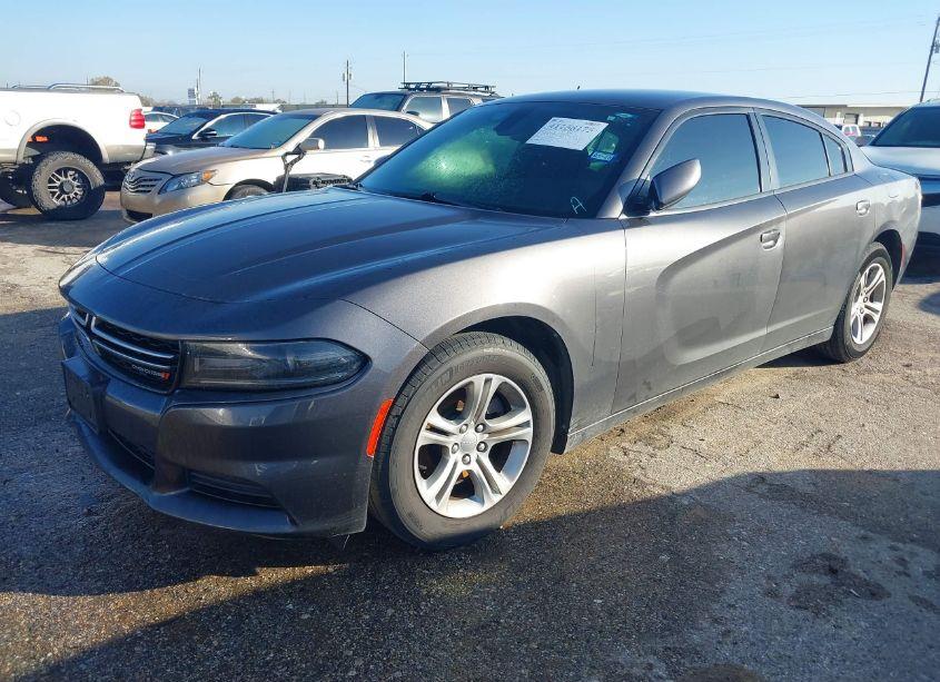 Photo 2 of 2017 Dodge Charger SE RWD (VIN 2C3CDXBG0HH585274)