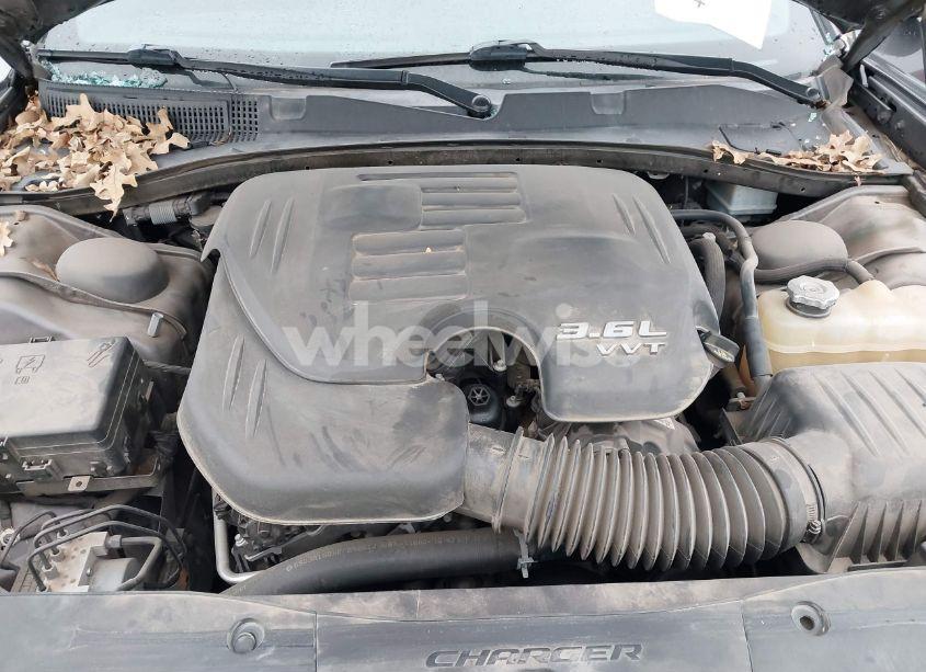 Photo 10 of 2018 Dodge Charger SXT RWD (VIN 2C3CDXBG0JH173779)