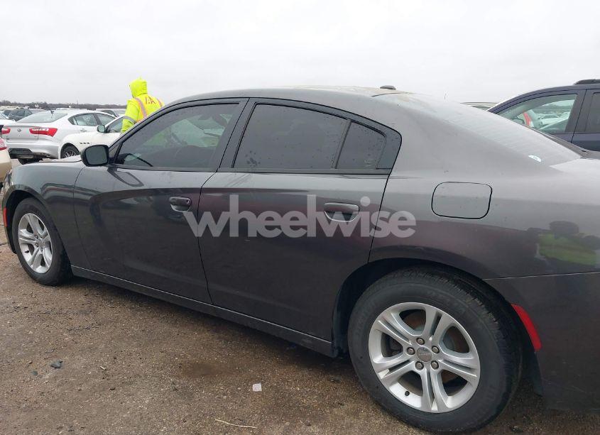 Photo 14 of 2018 Dodge Charger SXT RWD (VIN 2C3CDXBG0JH173779)