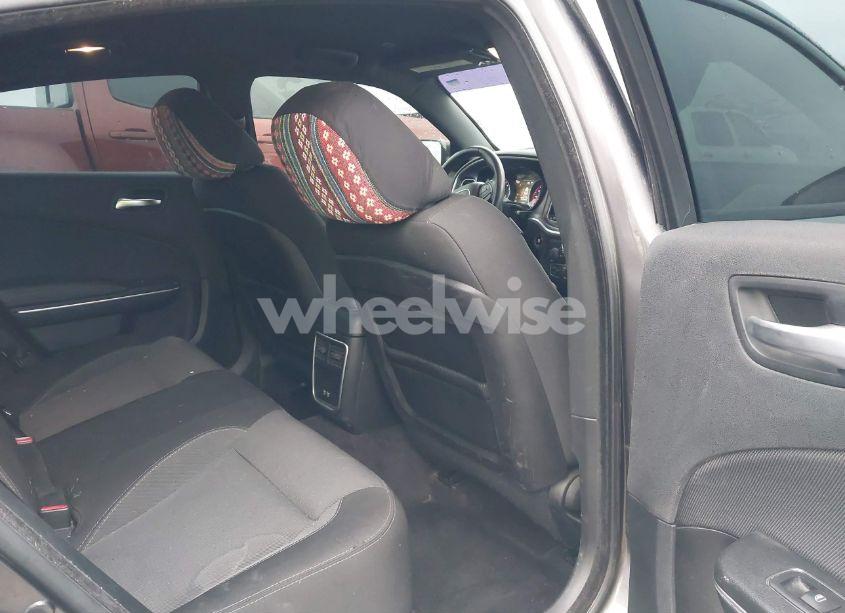 Photo 8 of 2018 Dodge Charger SXT RWD (VIN 2C3CDXBG0JH173779)