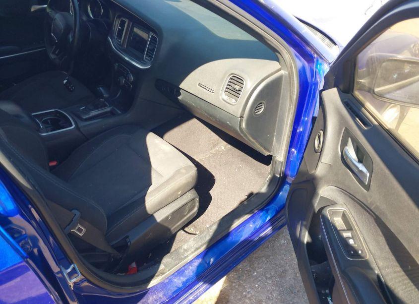 Photo 5 of 2018 Dodge Charger SXT RWD (VIN 2C3CDXBG0JH273123)