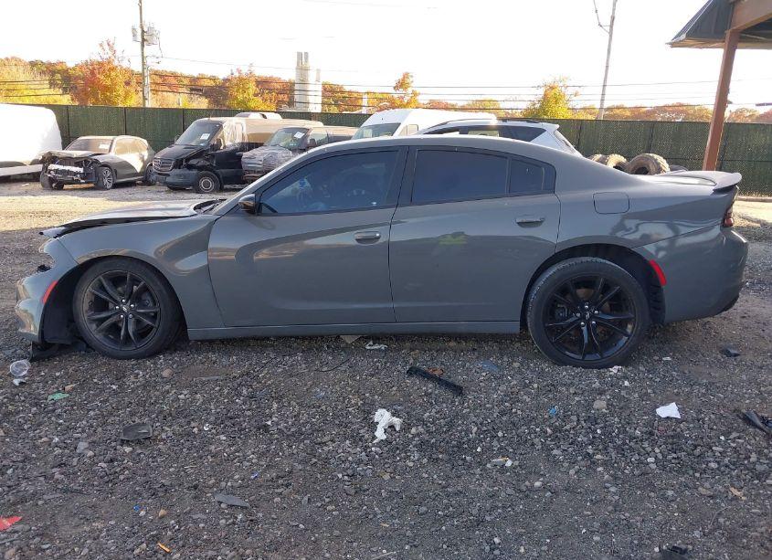 Photo 15 of 2018 Dodge Charger SXT RWD (VIN 2C3CDXBG0JH313457)
