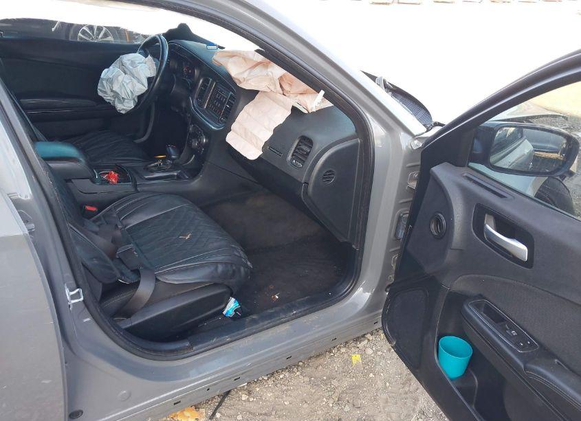 Photo 5 of 2018 Dodge Charger SXT RWD (VIN 2C3CDXBG0JH313457)