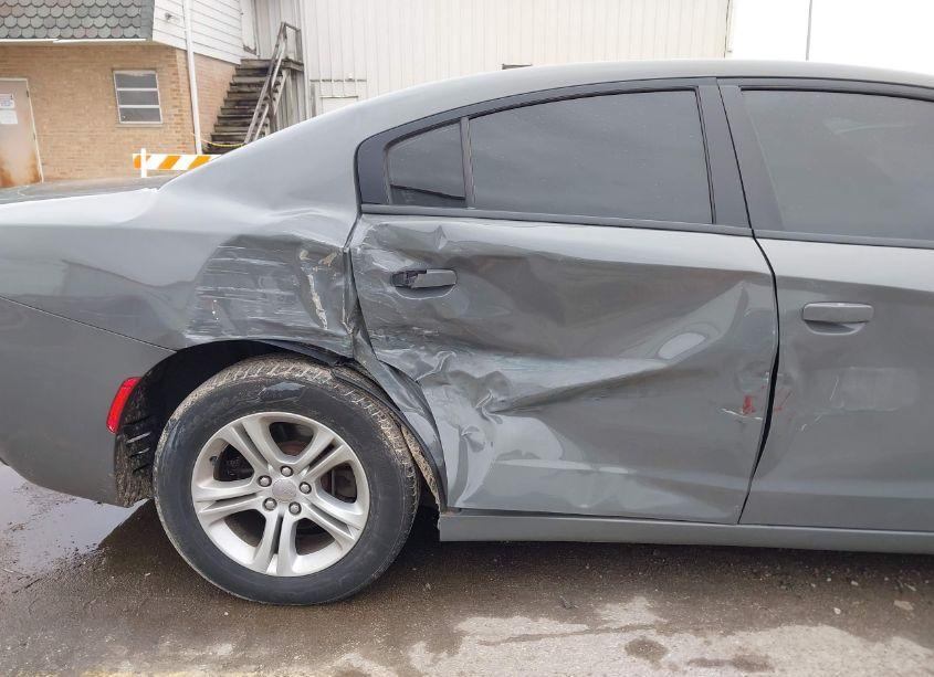 Photo 6 of 2019 Dodge Charger SXT RWD (VIN 2C3CDXBG0KH657579)