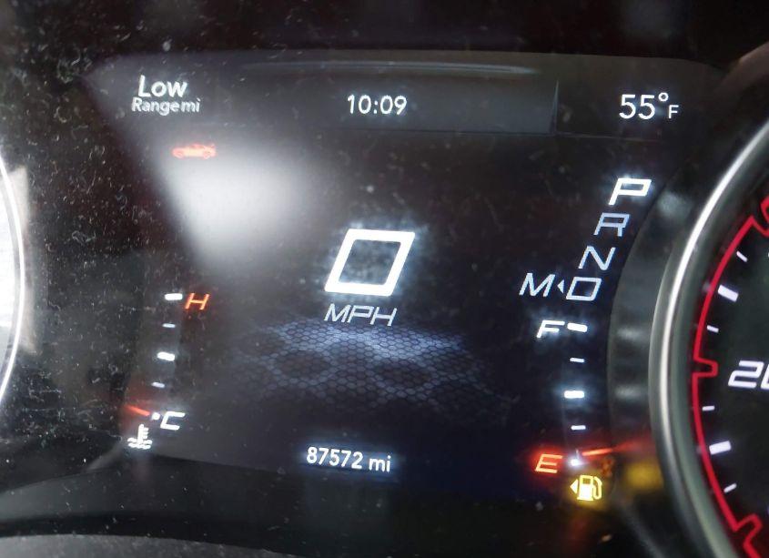 Photo 7 of 2019 Dodge Charger SXT RWD (VIN 2C3CDXBG0KH657579)