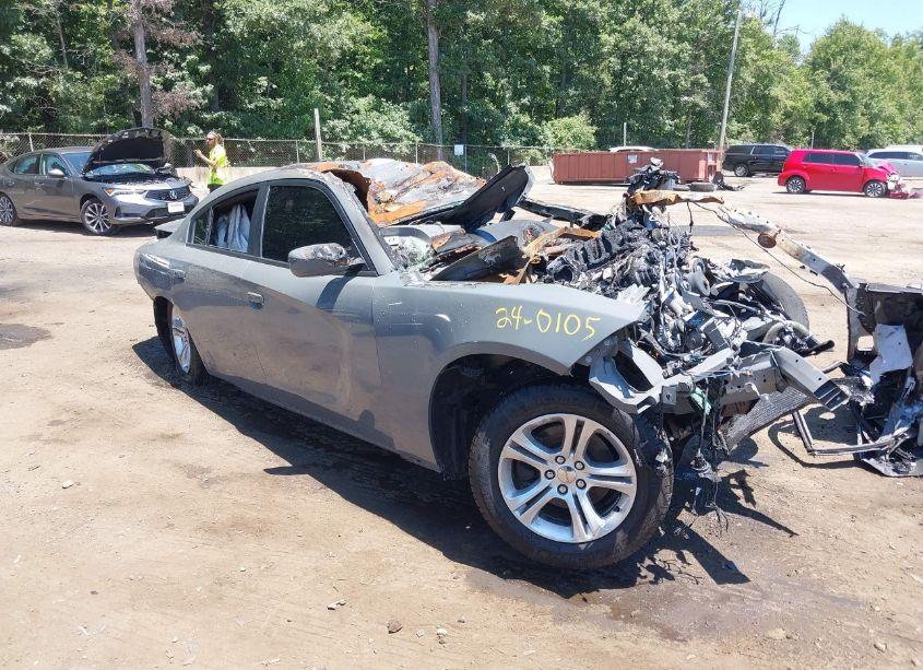 2019 Dodge Charger SXT RWD (VIN 2C3CDXBG0KH657677) main photo