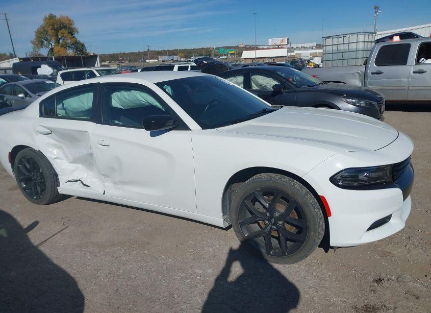 Photo 13 of 2019 Dodge Charger SXT RWD (VIN 2C3CDXBG0KH681719)