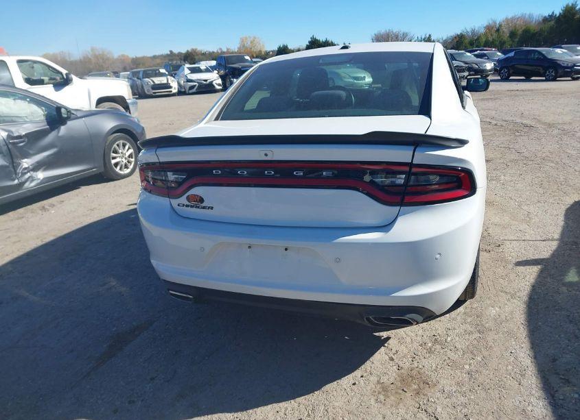 Photo 16 of 2019 Dodge Charger SXT RWD (VIN 2C3CDXBG0KH681719)