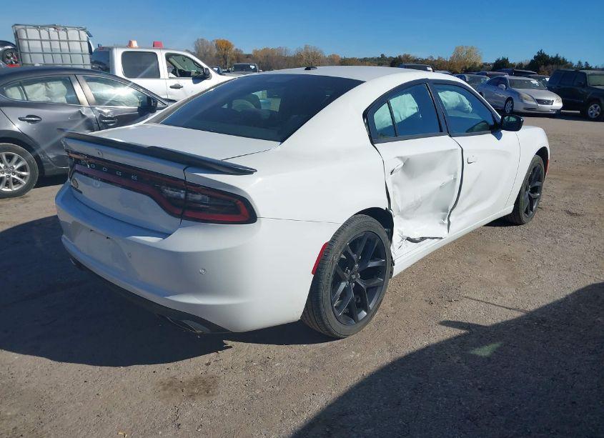 Photo 4 of 2019 Dodge Charger SXT RWD (VIN 2C3CDXBG0KH681719)
