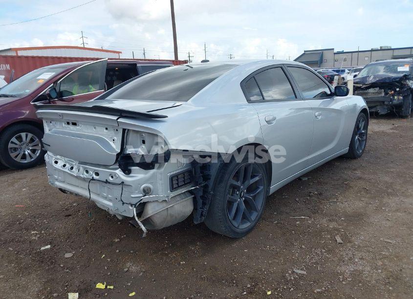 Photo 4 of 2019 Dodge Charger SXT RWD (VIN 2C3CDXBG0KH728487)