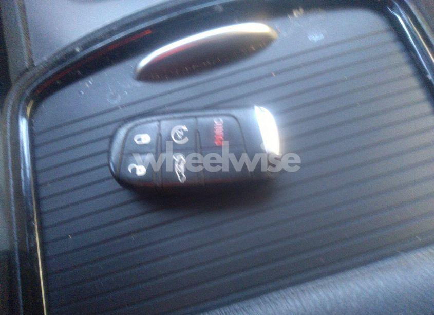 Photo 11 of 2019 Dodge Charger SXT RWD (VIN 2C3CDXBG0KH732703)