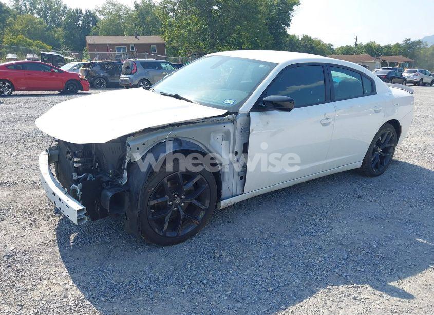 Photo 2 of 2020 Dodge Charger SXT RWD (VIN 2C3CDXBG0LH151462)