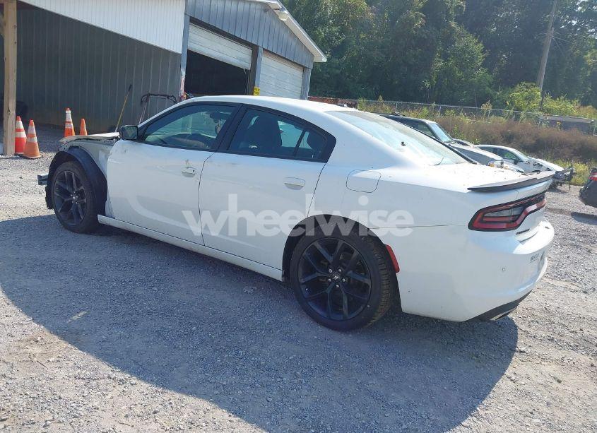Photo 3 of 2020 Dodge Charger SXT RWD (VIN 2C3CDXBG0LH151462)