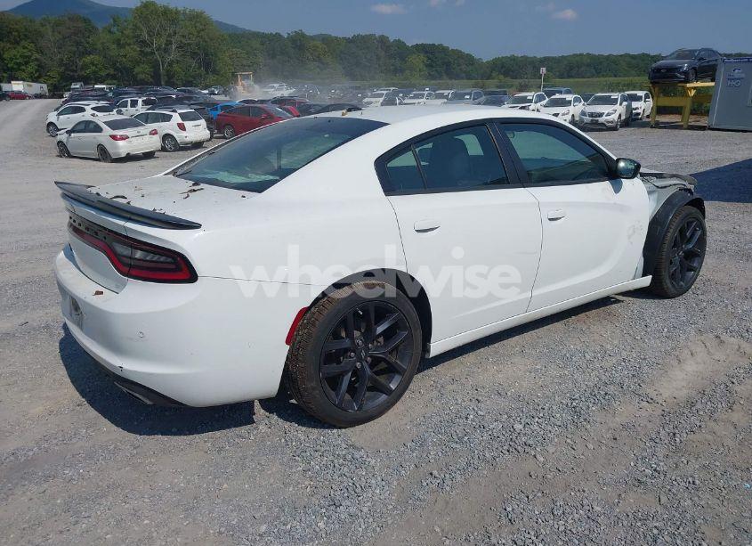 Photo 4 of 2020 Dodge Charger SXT RWD (VIN 2C3CDXBG0LH151462)