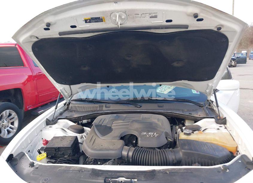 Photo 10 of 2021 Dodge Charger SXT RWD (VIN 2C3CDXBG0MH510858)