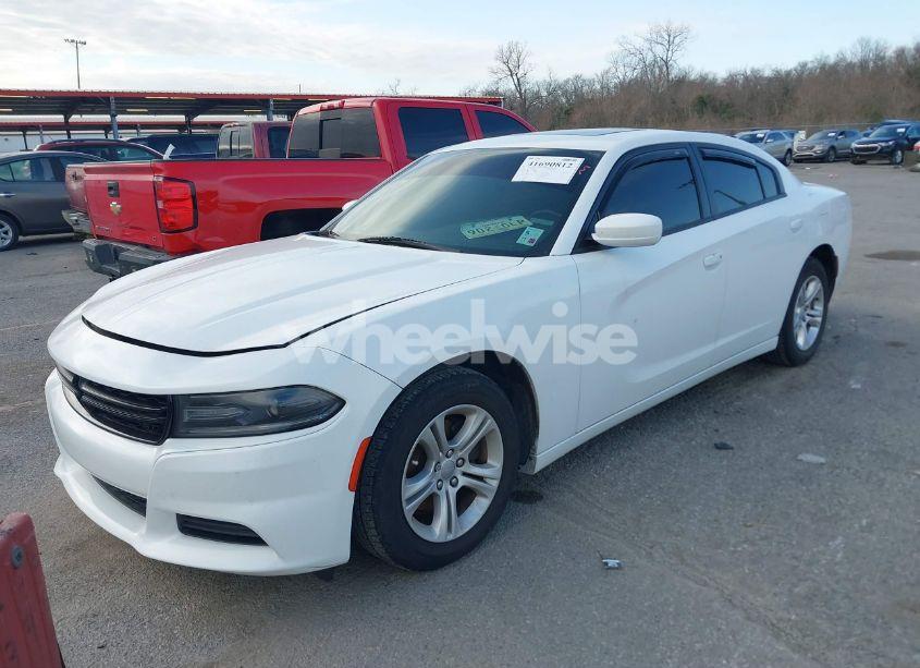 Photo 2 of 2021 Dodge Charger SXT RWD (VIN 2C3CDXBG0MH510858)