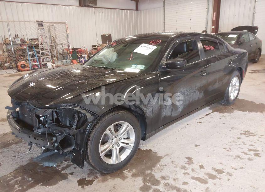 Photo 2 of 2021 Dodge Charger SXT RWD (VIN 2C3CDXBG0MH638839)