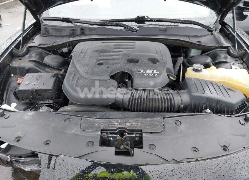 Photo 10 of 2021 Dodge Charger SXT RWD (VIN 2C3CDXBG0MH647041)