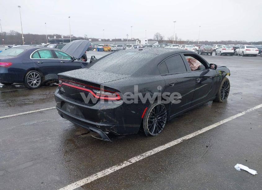 Photo 4 of 2021 Dodge Charger SXT RWD (VIN 2C3CDXBG0MH647041)