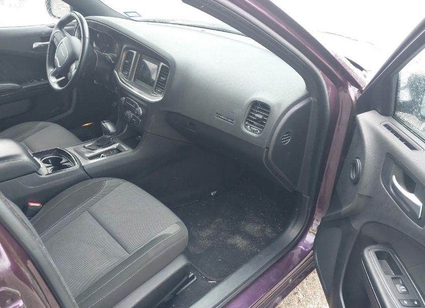Photo 5 of 2022 Dodge Charger SXT RWD (VIN 2C3CDXBG0NH122787)