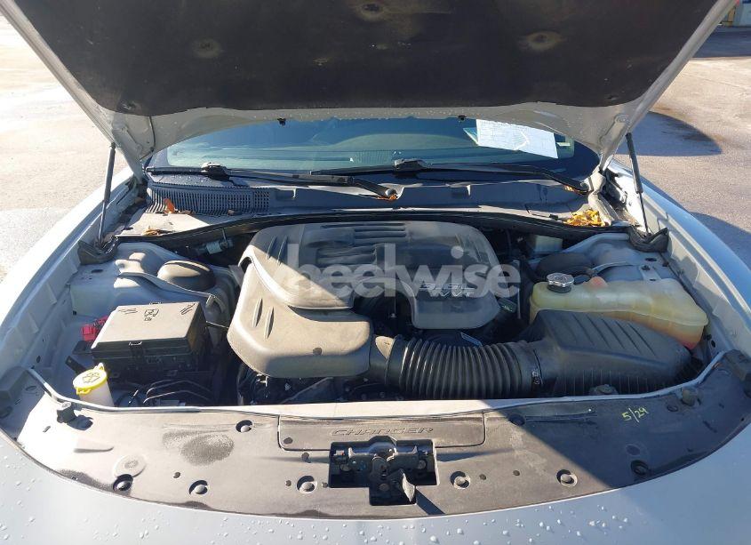 Photo 10 of 2022 Dodge Charger SXT RWD (VIN 2C3CDXBG0NH172718)
