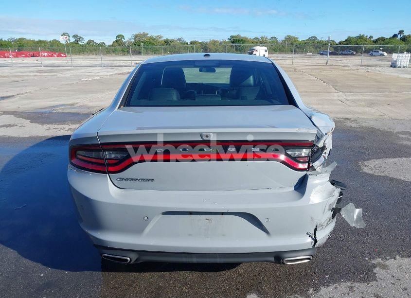 Photo 16 of 2022 Dodge Charger SXT RWD (VIN 2C3CDXBG0NH172718)
