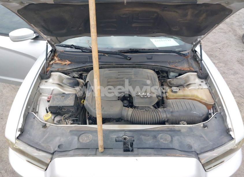 Photo 10 of 2012 Dodge Charger SE (VIN 2C3CDXBG1CH111245)