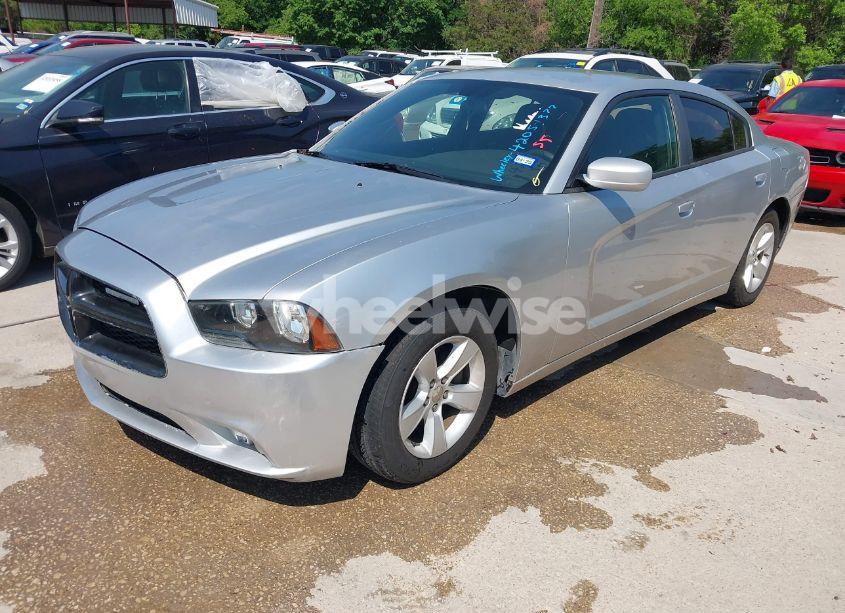 Photo 2 of 2012 Dodge Charger SE (VIN 2C3CDXBG1CH209112)