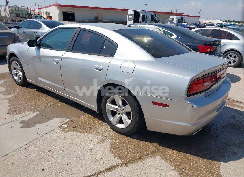 Photo 3 of 2012 Dodge Charger SE (VIN 2C3CDXBG1CH209112)